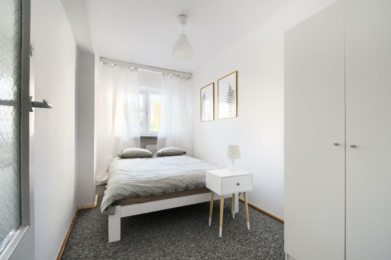 Chmielna Hammock Apartment Varsovia Exterior foto